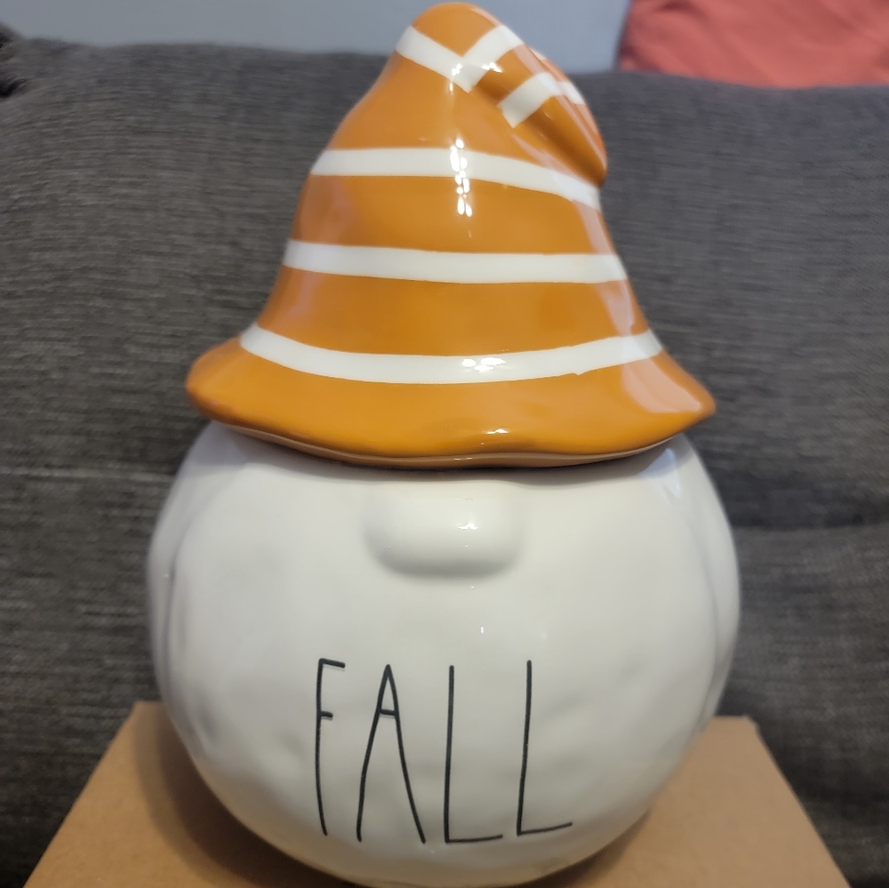 Rae Dunn "Fall Gnome"
